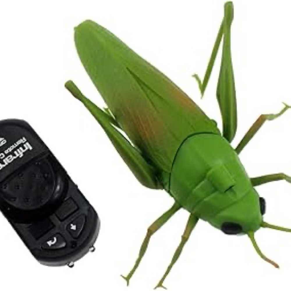 NIB Grasshopper Remote Control Grass Hopper Insect Electronic Toy Birthday Gifts
